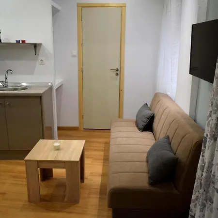 Quintessence City Rotunda Apartment